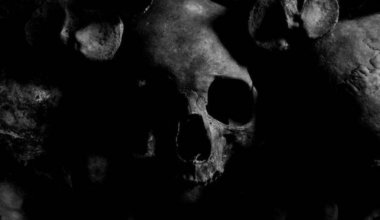 Get rid of jinn. Spooky skull.