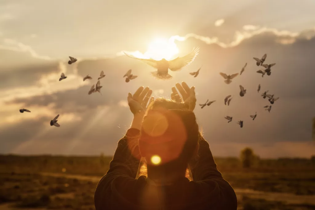 10 Powerful Spiritual Healing Techniques And How To Use Them